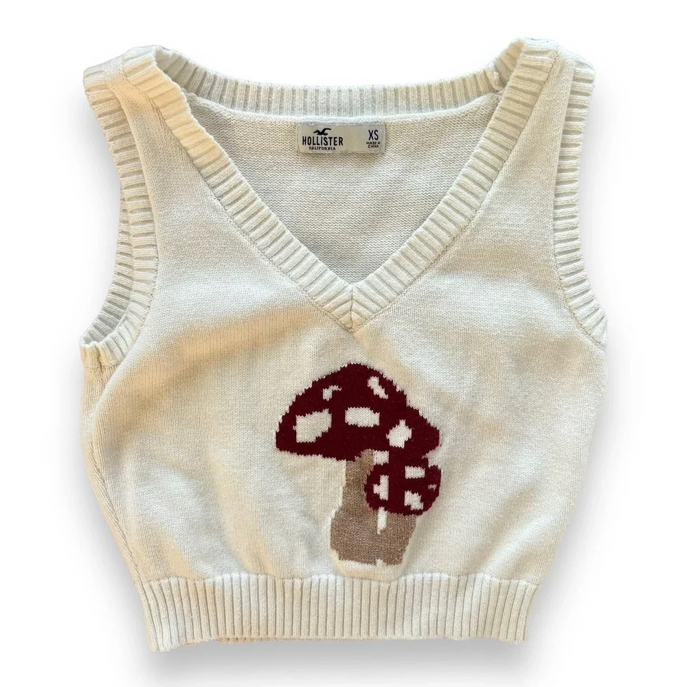 Hollister Vest Womens Extra Small White Red Mushroom Knit Pullover V-neck Cotton - Picture 2 of 7